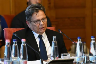 Egy volt bírósági végrehajtó szerint a Schadl–Völner-páros lekapcsolása után is működött végrehajtói bűnszervezet