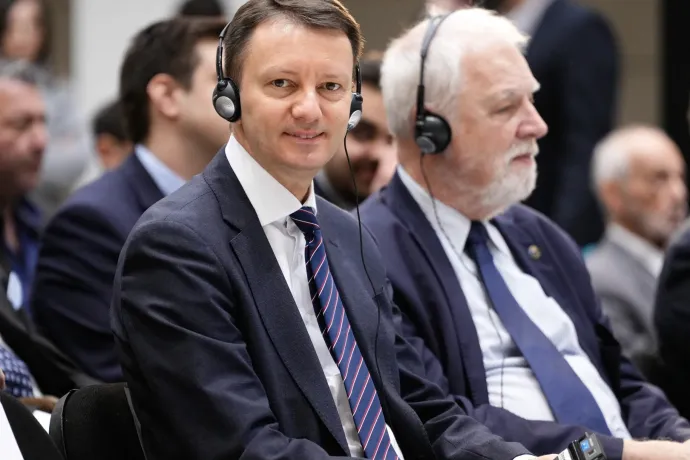 Az EP költségvetési főtárgyalója a Transtelexnek: A techóriásoknak is hozzá kellene járulniuk az EU bevételeihez