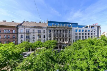 3 kuckós, gyönyörűen felújított lakás 50 millió alatt Budapesten
