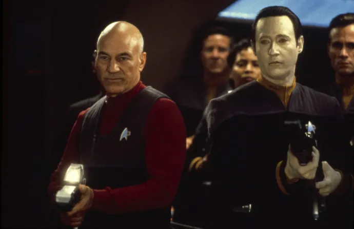 Patrick Stewart a Star Trek: Kapcsolatfelvétel című, 1996-ban bemutatott film egyik jelenetében – Fotó: 7e Art / Paramount Pictures / AFP