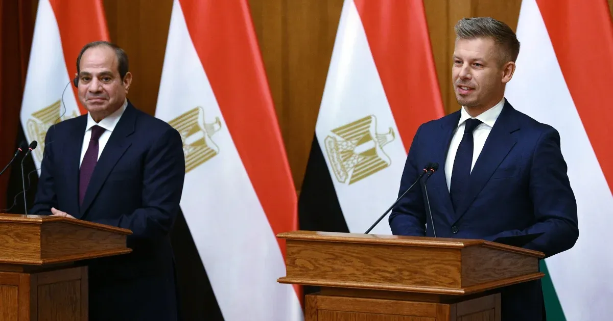 Megegyeztek a majdnem befuccsolt egyiptomi vasútbizniszben, ha már itt járt az elnök