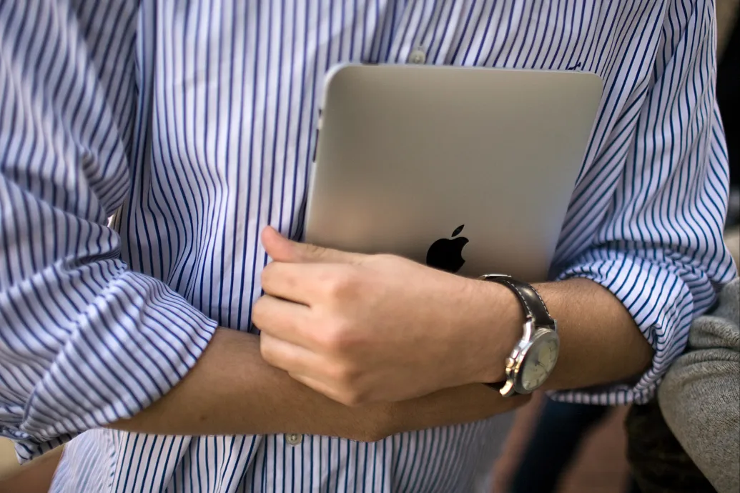 A lopott iPad helymeghatározója buktatta le a tolvajt a 6-os villamoson