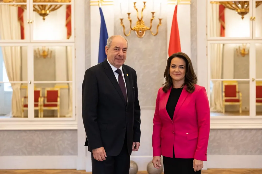 A Tisza meghagyja Novák és Sulyok jótékonysági keretét, kapnak pénzt jövőre az Orbán-rendszer intézetei, köztük a Magyarságkutató is